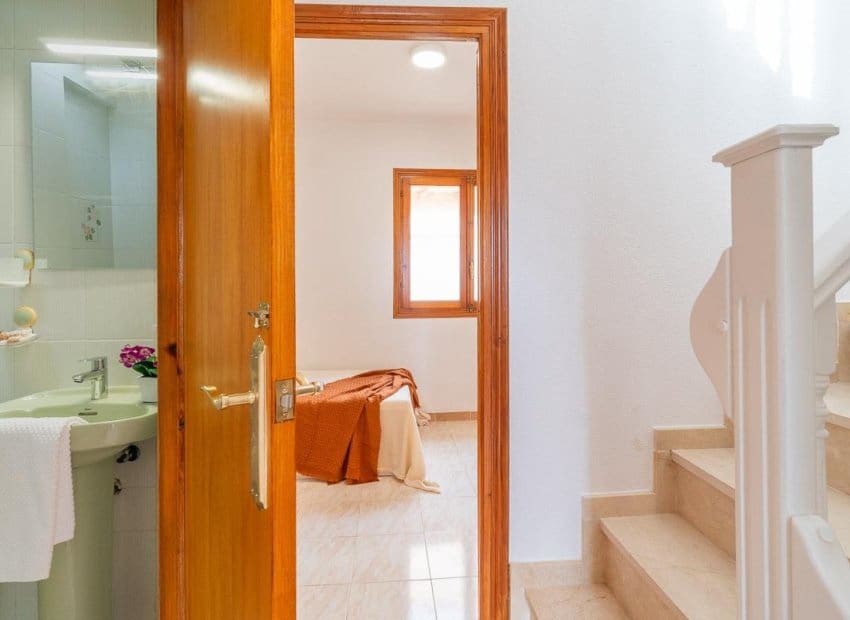 2 sovrum Lägenhet till salu i El Chaparral med pool - 139 000 € (Ref: 9950081)