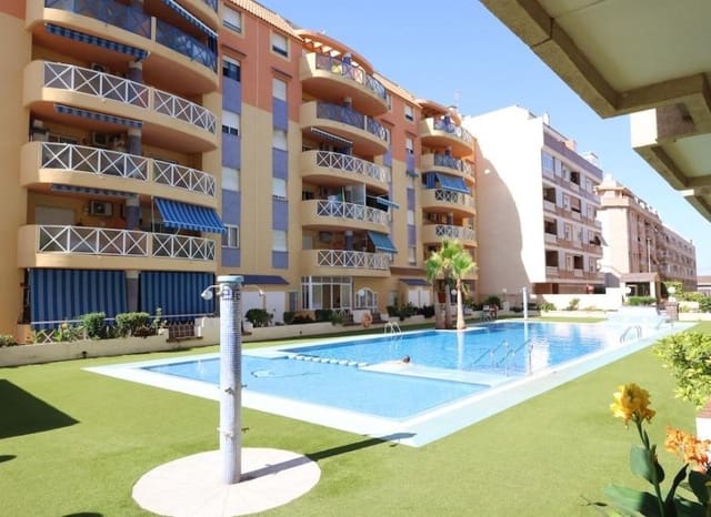 3 chambre Appartement à vendre à Parque de las Naciones, Torrevieja avec piscine - 189 000 € (Ref: 9950082)