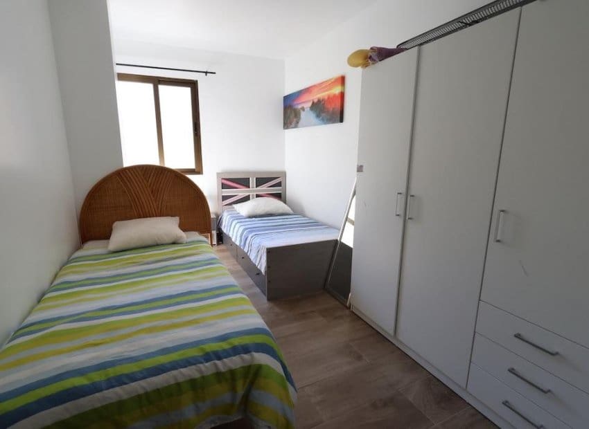 3 chambre Appartement à vendre à Torrevieja avec piscine - 189 000 € (Ref: 9950082)