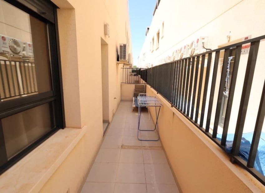 2 soveværelse Lejlighed til salg i Torre de la Horadada med swimmingpool - € 259.500 (Ref: 9953097)