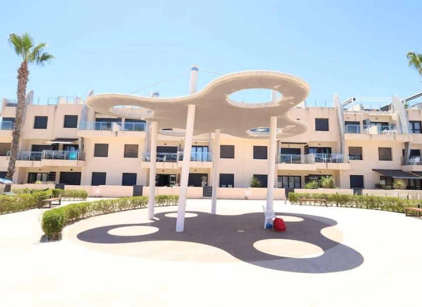 2 soveværelse Lejlighed til salg i Torre de la Horadada med swimmingpool - € 259.500 (Ref: 9953097)