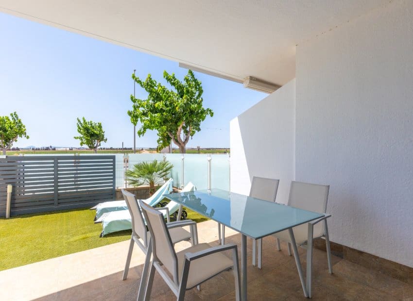 2 bedroom Apartment for sale in Pilar de la Horadada with pool - € 195,000 (Ref: 9953098)