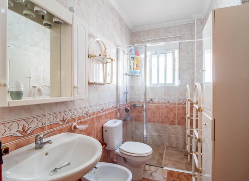 2 sypialnia Dom na sprzedaż w La Zenia z basenem - 179 900 € (Ref: 9953102)