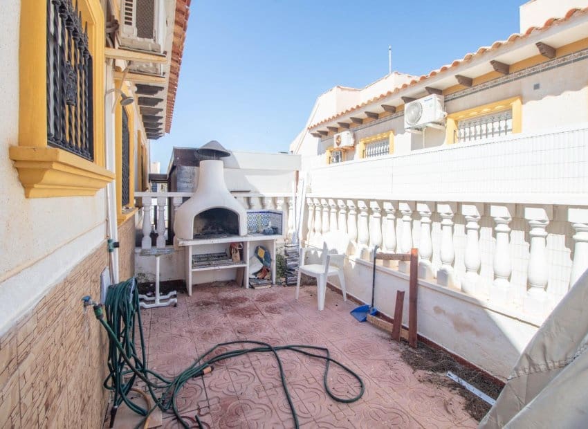 2 sypialnia Dom na sprzedaż w La Zenia z basenem - 179 900 € (Ref: 9953102)