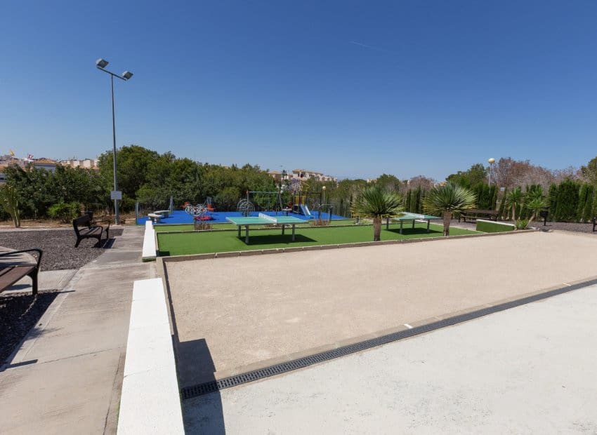 3 chambre Maison de Ville à vendre à Los Altos avec piscine - 269 000 € (Ref: 9956242)