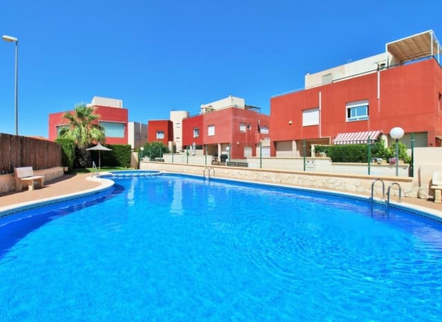 3 makuuhuone Omakotitalo myytävänä paikassa Villamartin, Orihuela mukana uima-altaan - 269 000 € (Ref: 9956244)