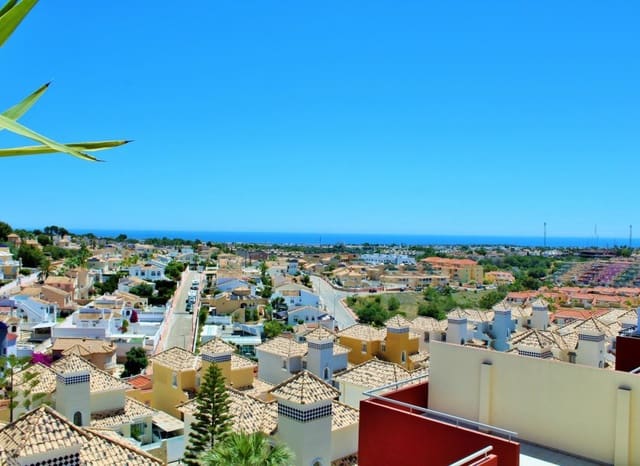 3 makuuhuone Omakotitalo myytävänä paikassa Villamartin, Orihuela mukana uima-altaan - 269 000 € (Ref: 9956244)