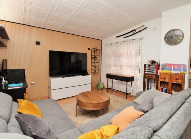 3 makuuhuone Omakotitalo myytävänä paikassa Villamartin, Orihuela mukana uima-altaan - 269 000 € (Ref: 9956244)