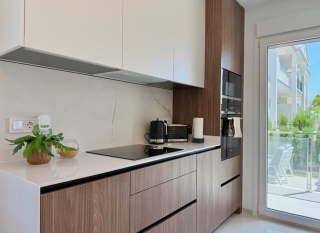 2 soveværelse Lejlighed til salg i Ciudad Quesada, Rojales med swimmingpool - € 359.000 (Ref: 9956245)