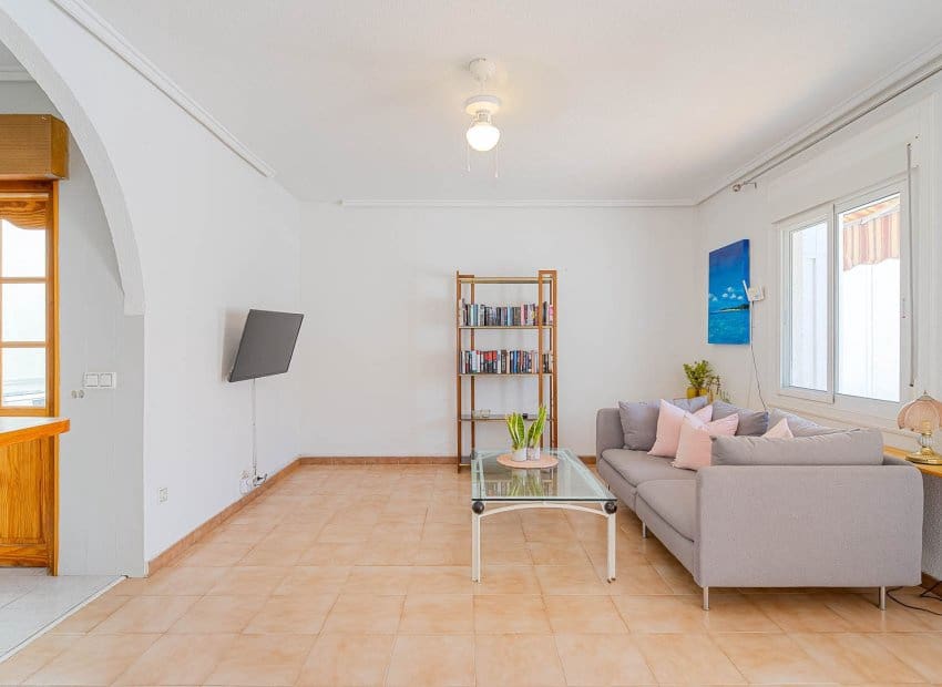 2 sypialnia Apartament na sprzedaż w Ciudad Quesada z basenem - 185 000 € (Ref: 9956246)