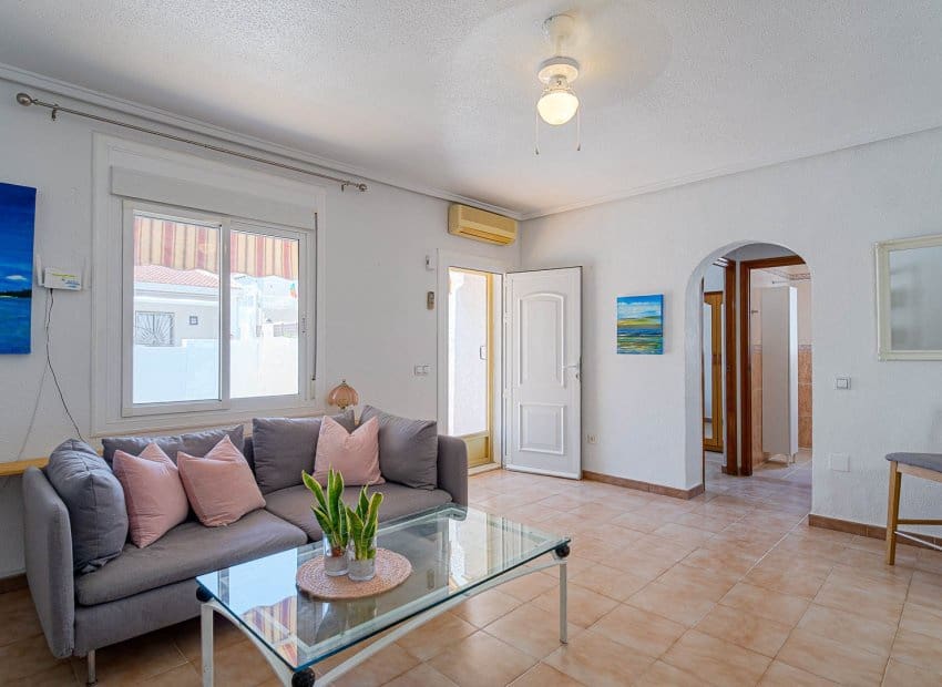 2 sypialnia Apartament na sprzedaż w Ciudad Quesada z basenem - 185 000 € (Ref: 9956246)
