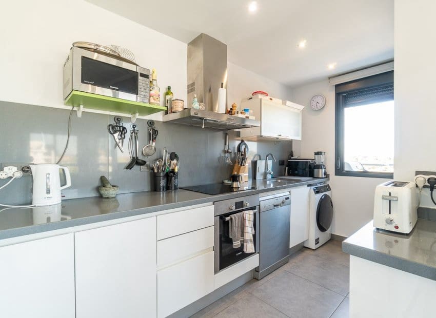 3 sovrum Lägenhet till salu i Orihuela Costa med pool - 349 900 € (Ref: 9956252)