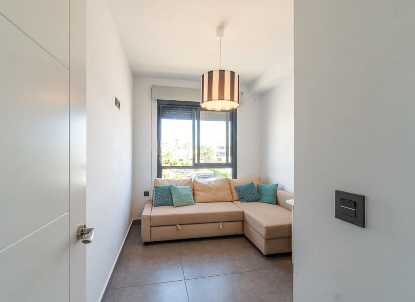 3 sovrum Lägenhet till salu i Orihuela Costa med pool - 349 900 € (Ref: 9956252)