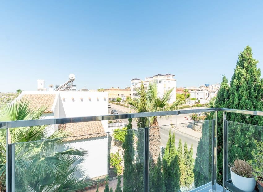 3 sovrum Lägenhet till salu i Orihuela Costa med pool - 349 900 € (Ref: 9956252)