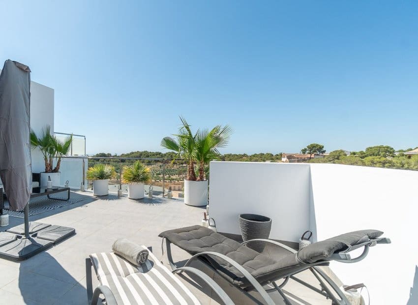 3 sovrum Lägenhet till salu i Orihuela Costa med pool - 349 900 € (Ref: 9956252)