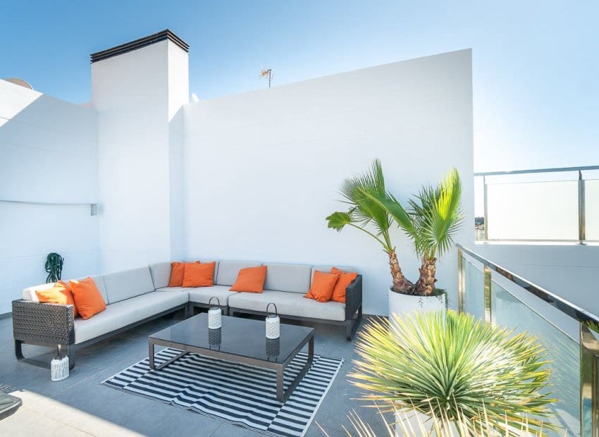 3 sovrum Lägenhet till salu i Orihuela Costa med pool - 349 900 € (Ref: 9956252)