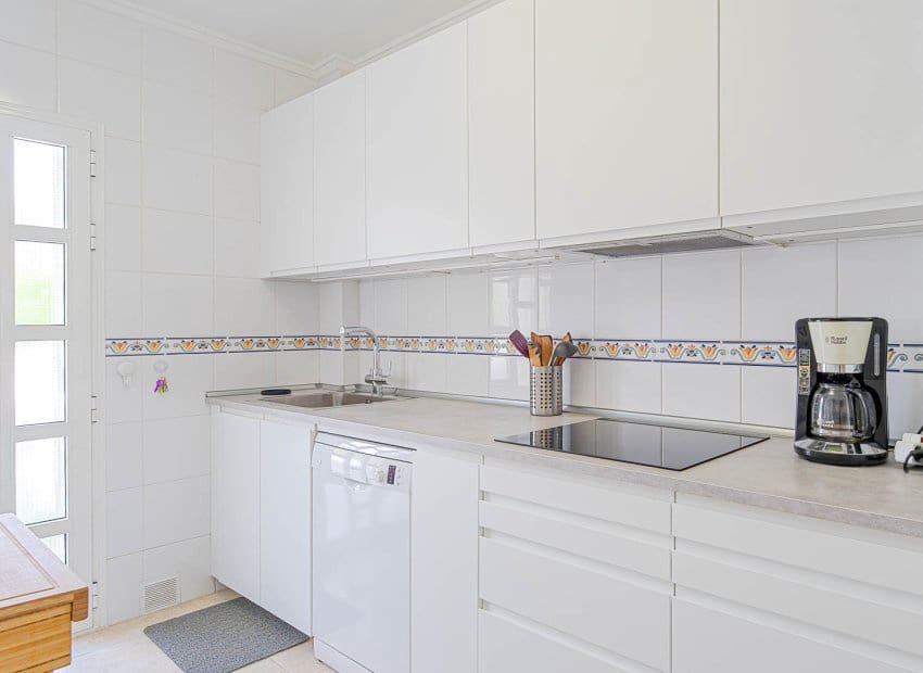 3 slaapkamer Huis te koop in Dona Pepa met zwembad - € 285.000 (Ref: 9958767)