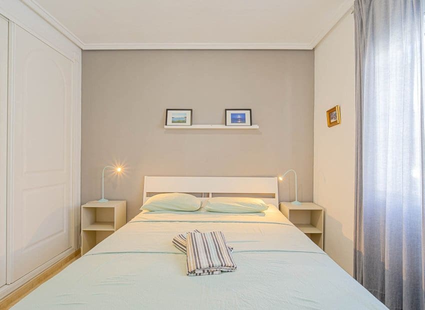 3 slaapkamer Huis te koop in Dona Pepa met zwembad - € 285.000 (Ref: 9958767)