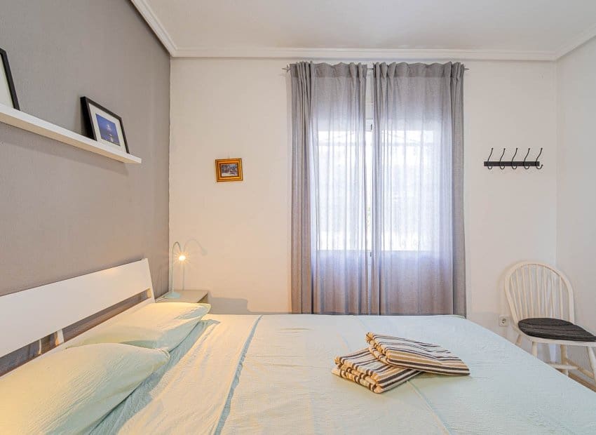 3 slaapkamer Huis te koop in Dona Pepa met zwembad - € 285.000 (Ref: 9958767)