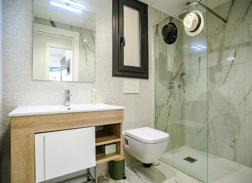 2 chambre Appartement à vendre à Orihuela Costa avec piscine - 350 000 € (Ref: 9958772)