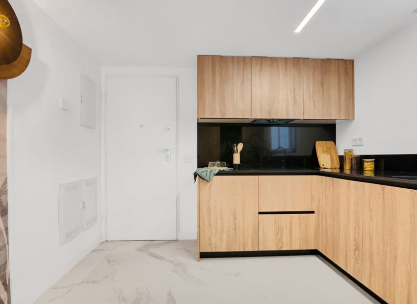 2 soveværelse Lejlighed til salg i Punta Prima med swimmingpool - € 449.000 (Ref: 9958777)