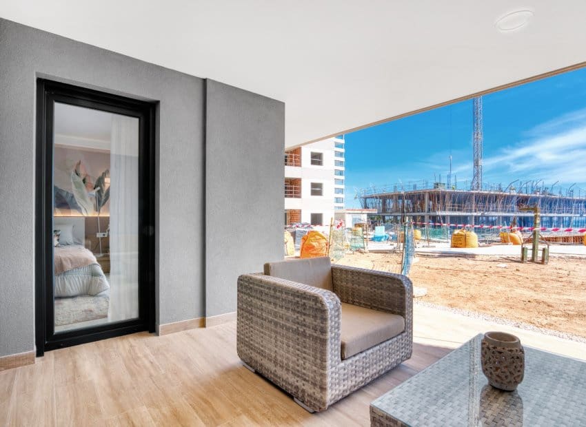 2 soveværelse Lejlighed til salg i Punta Prima med swimmingpool - € 449.000 (Ref: 9958777)