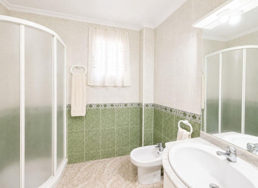 2 soverom Leilighet til salgs i Torrevieja - € 159 000 (Ref: 9964182)