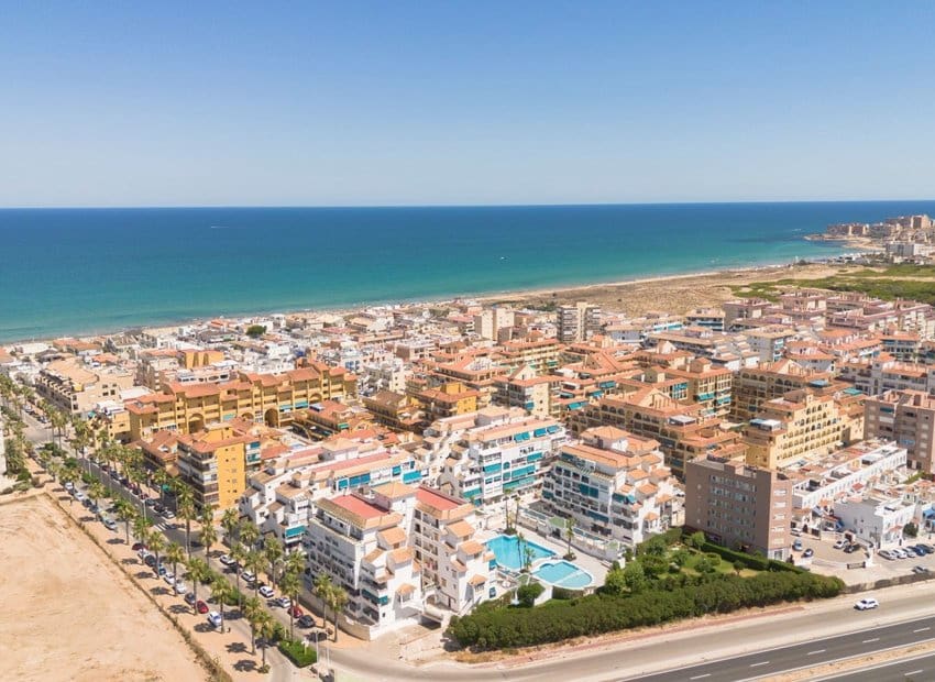 2 sypialnia Apartament na sprzedaż w La Mata z basenem - 199 500 € (Ref: 9964183)