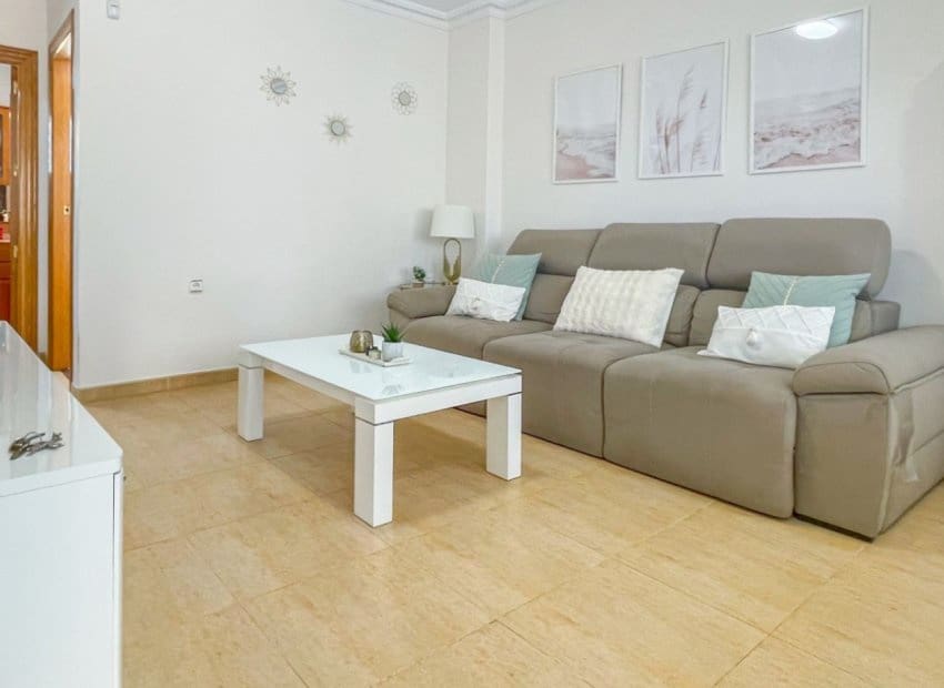 4 slaapkamer Huis te koop in Orihuela Costa met zwembad - € 339.000 (Ref: 9964184)