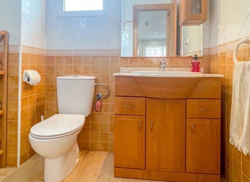 4 slaapkamer Huis te koop in Orihuela Costa met zwembad - € 339.000 (Ref: 9964184)