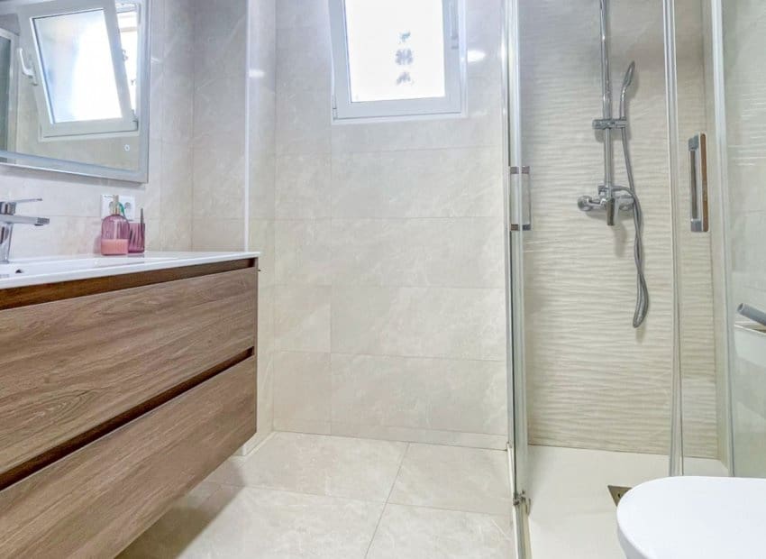 4 slaapkamer Huis te koop in Orihuela Costa met zwembad - € 339.000 (Ref: 9964184)