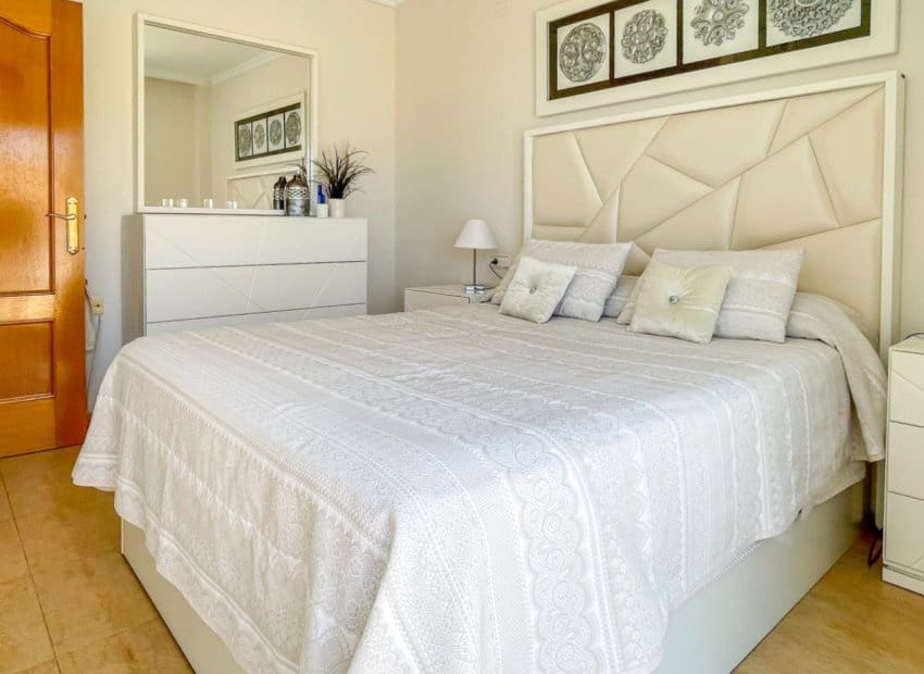 4 slaapkamer Huis te koop in Orihuela Costa met zwembad - € 339.000 (Ref: 9964184)