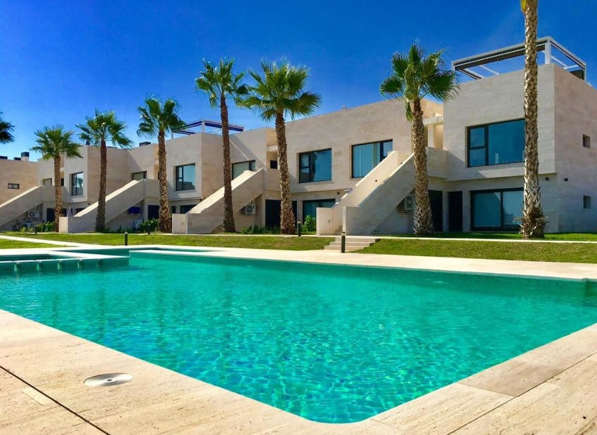 2 sovrum Lägenhet till salu i Pilar de la Horadada med pool - 239 000 € (Ref: 9964185)