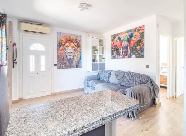 2 soverom Leilighet til salgs i Aguamarina, Orihuela med svømmebasseng - € 135 000 (Ref: 9964186)