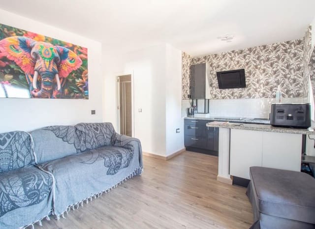 2 soverom Leilighet til salgs i Aguamarina, Orihuela med svømmebasseng - € 135 000 (Ref: 9964186)