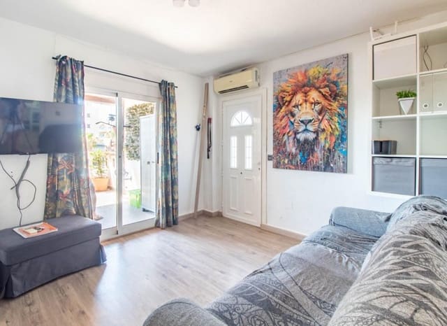 2 soverom Leilighet til salgs i Aguamarina, Orihuela med svømmebasseng - € 135 000 (Ref: 9964186)