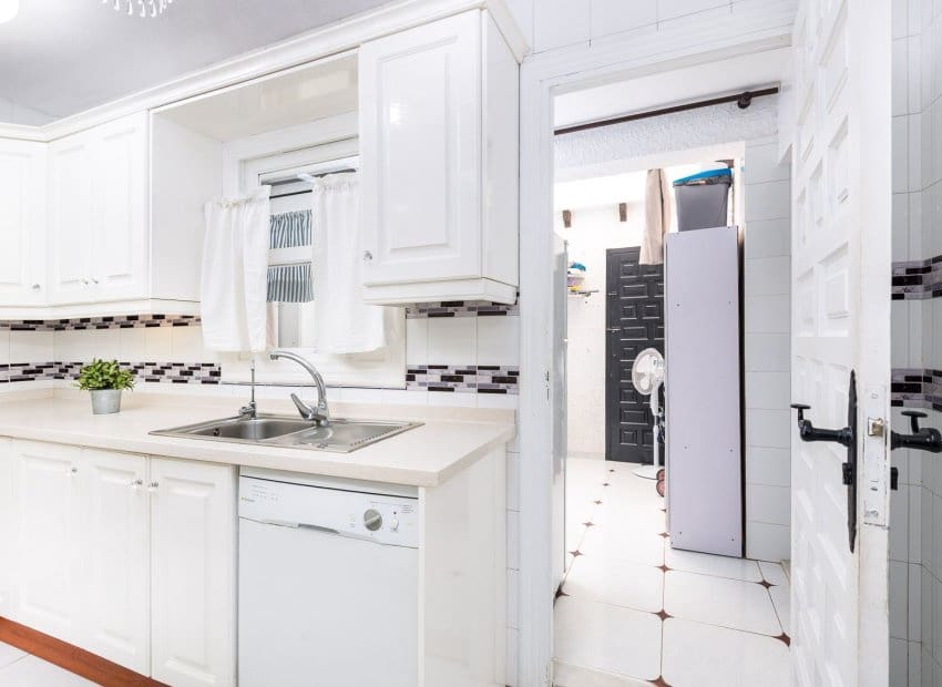 3 sypialnia Dom na sprzedaż w Orihuela Costa z basenem - 340 000 € (Ref: 9964187)