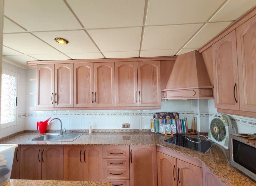 5 makuuhuone Huvila myytävänä paikassa Ciudad Quesada mukana uima-altaan - 850 000 € (Ref: 9964188)