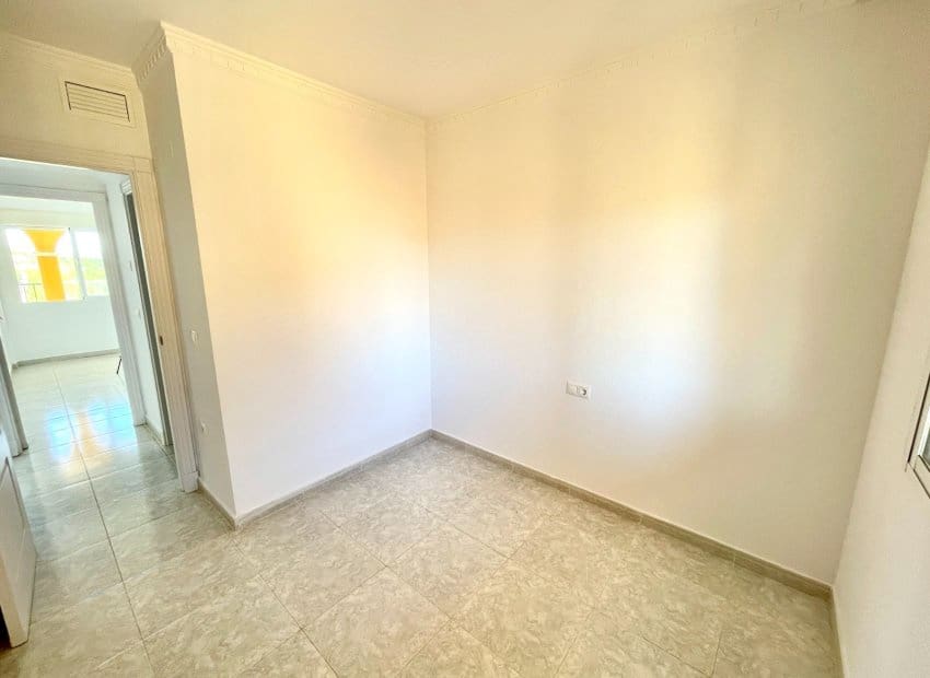 2 soveværelse Lejlighed til salg i Algorfa med swimmingpool - € 157.900 (Ref: 9964189)