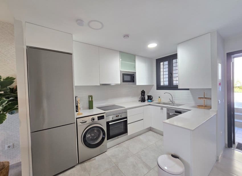2 bedroom Apartment for sale in Orihuela Costa with pool - € 249,999 (Ref: 9968864)