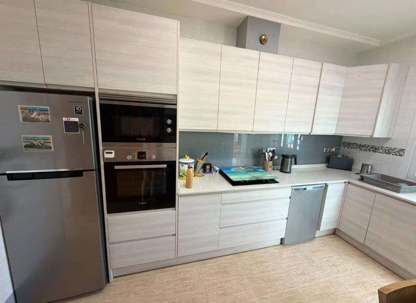 3 bedroom Villa for sale in Los Montesinos with pool - € 315,000 (Ref: 9968962)
