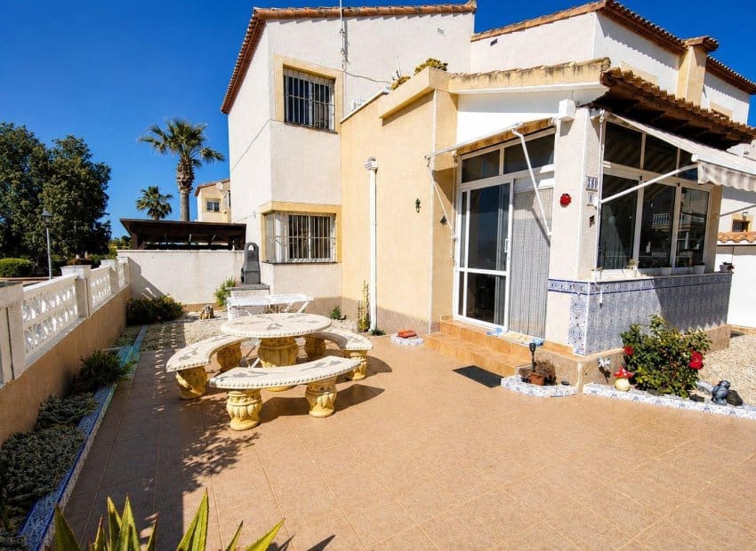 2 soverom Villa til salgs i Algorfa med svømmebasseng - € 215 000 (Ref: 9968967)