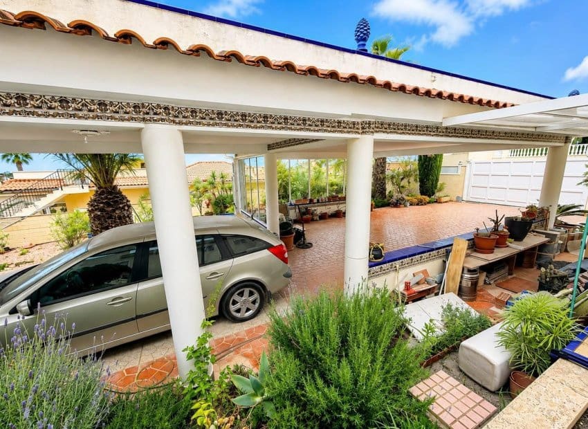 4 bedroom Villa for sale in Pueblo Lucero - € 399,900 (Ref: 9968968)