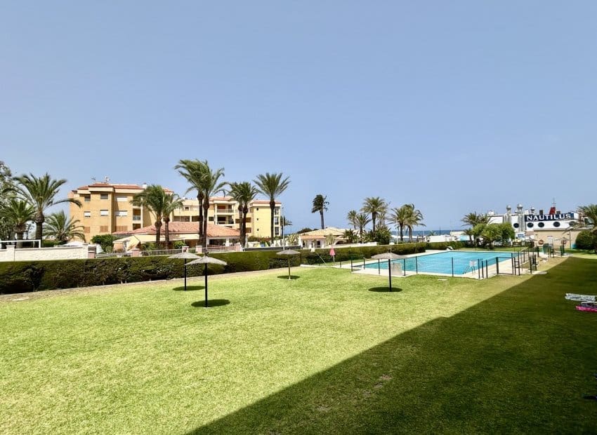 3 camera da letto Appartamento in vendita in Orihuela Costa con piscina - 225.000 € (Rif: 9968969)