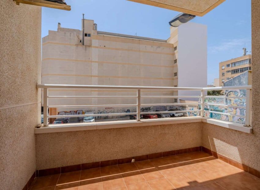 2 quarto Apartamento para venda em Torrevieja - 139 000 € (Ref: 9968970)