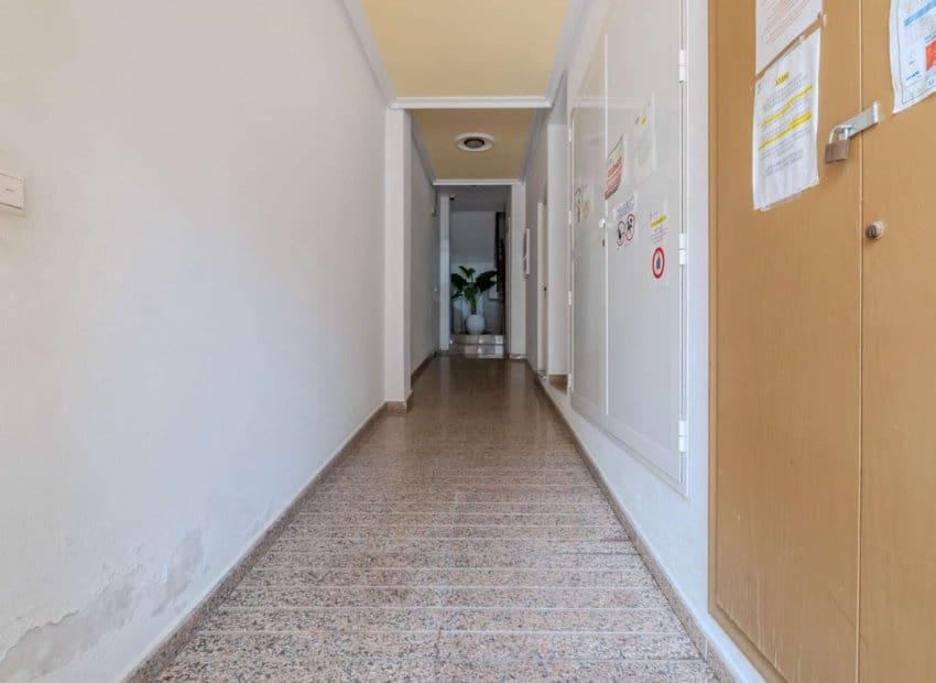 2 quarto Apartamento para venda em Torrevieja - 139 000 € (Ref: 9968970)