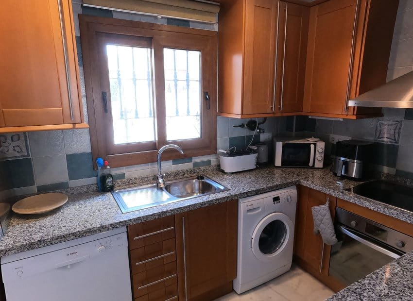 2 bedroom Apartment for sale in Algorfa - € 195,000 (Ref: 9968971)