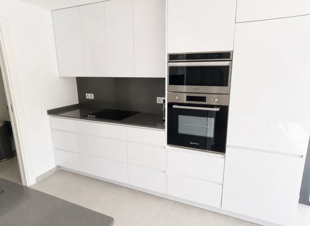 5 sypialnia Willa na sprzedaż w Algorfa z basenem - 550 000 € (Ref: 9968972)
