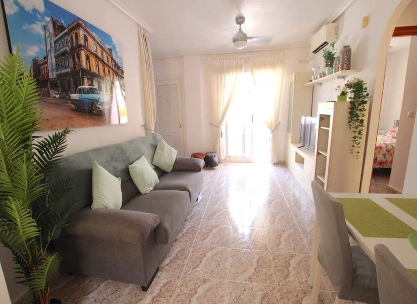2 bedroom Apartment for sale in Filipinas - € 145,000 (Ref: 9968974)