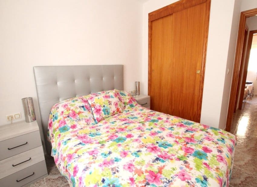 2 bedroom Apartment for sale in Filipinas - € 145,000 (Ref: 9968974)